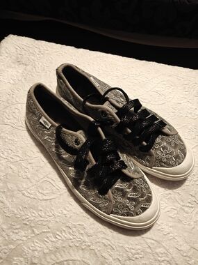 Rocket Dog Gray Lace-Overlay Sneakers with Black Laces